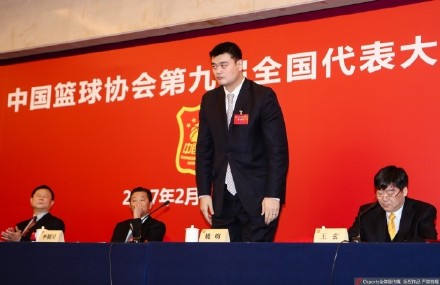 姚明正式当选中国篮球协会主席