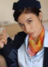 拥有一副完美身材的铃木杏里是众多令众多日本女人很是羡慕(9)
