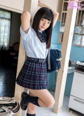 西永彩奈学生连衣裙装展现学生妹的诱惑和美感尽显清纯(8)