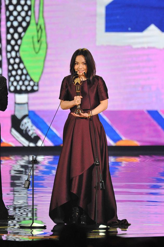 徐佳莹获得最佳国语专辑奖与最佳国语女歌手