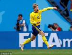 世界杯-中场指挥官进球 瑞典1球力克瑞士进八强