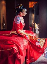 钟丽缇张伦硕中式婚纱照曝光 这是爱情最美的样子