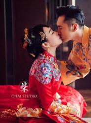 钟丽缇张伦硕中式婚纱照曝光 这是爱情最美的样子